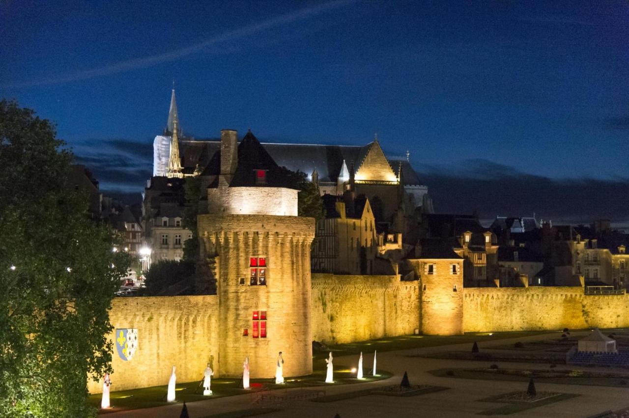 Charmant Appartement En Residence Calme Au Centre De Vannes Proche Gare Exterior foto